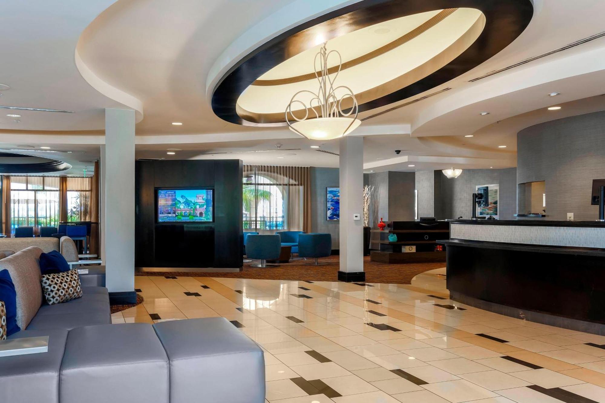 Courtyard San Diego Airport/Liberty Station Exterior foto
