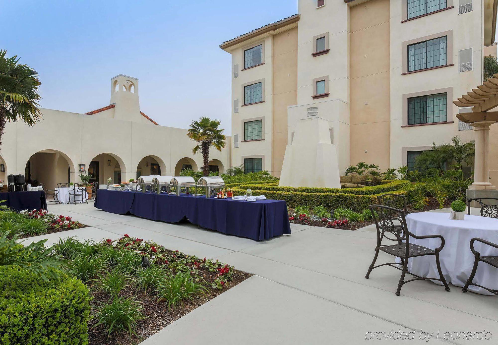 Courtyard San Diego Airport/Liberty Station Exterior foto